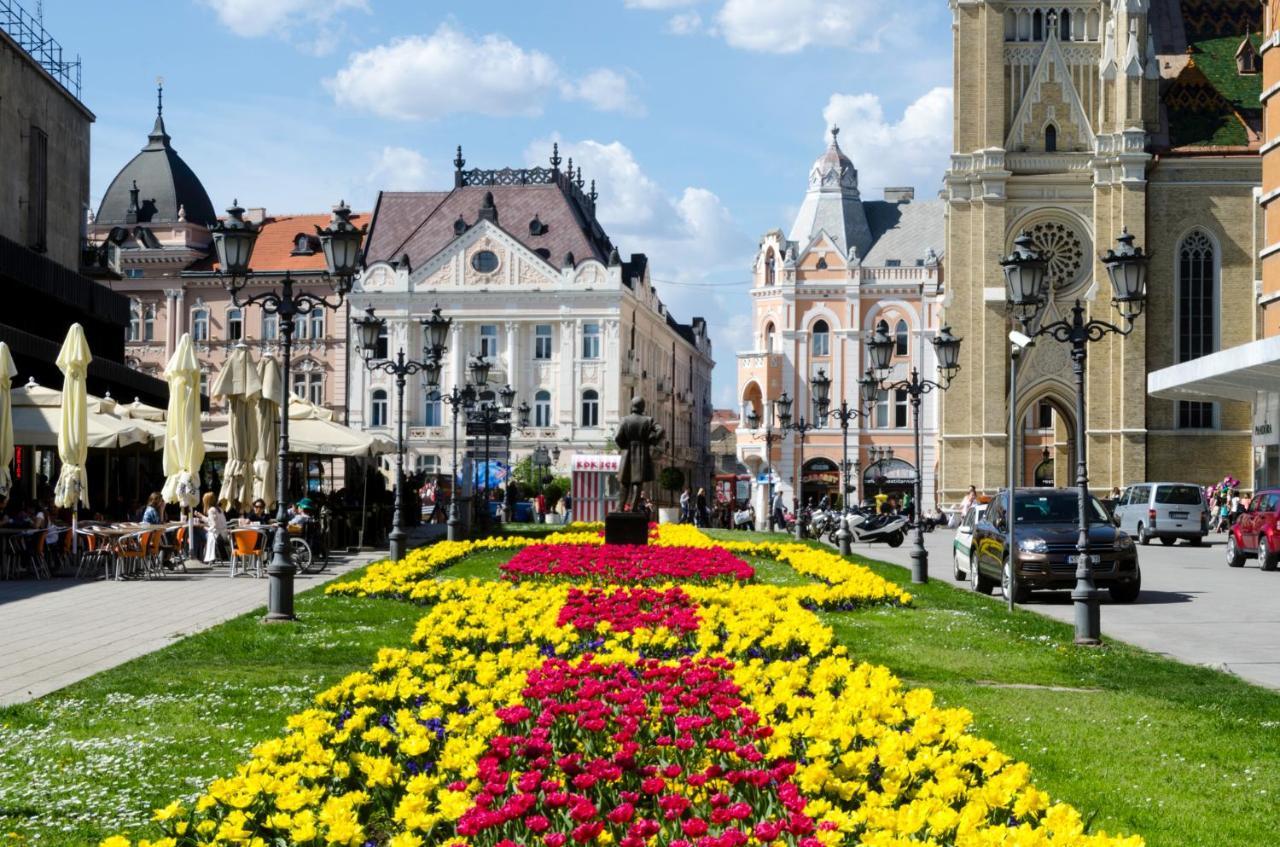 Giallo Apartment - Free Private Parking Novi Sad Eksteriør bilde